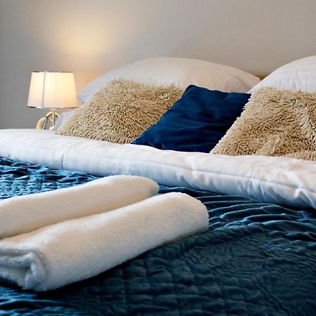 ורשה Cybernetyki 6B Serviced Accommodation מראה חיצוני תמונה